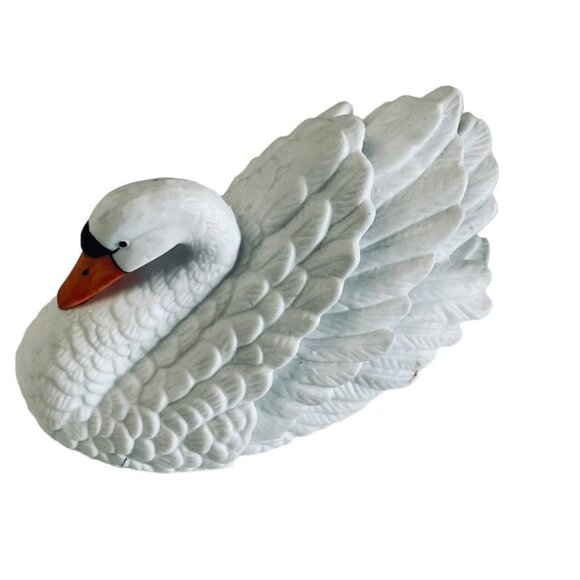 Swan Figurine Royal Heritage Porcelain Sculpture Goose Geese White 5 1/2" - Picture 3 of 5
